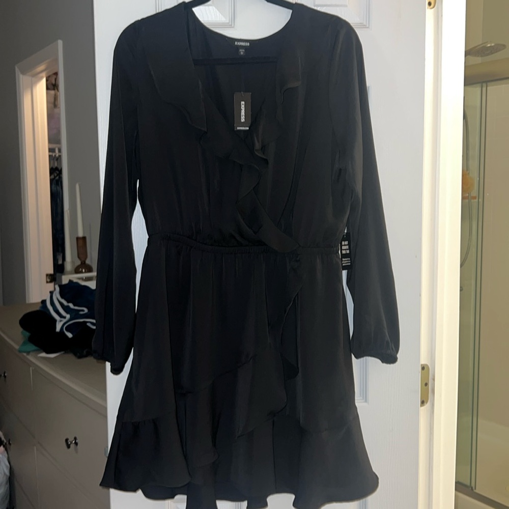 Express dress with hook eye closure